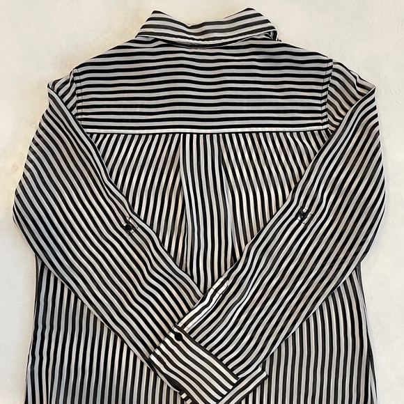 GUESS Stripes Blouse - Picture 2 of 2
